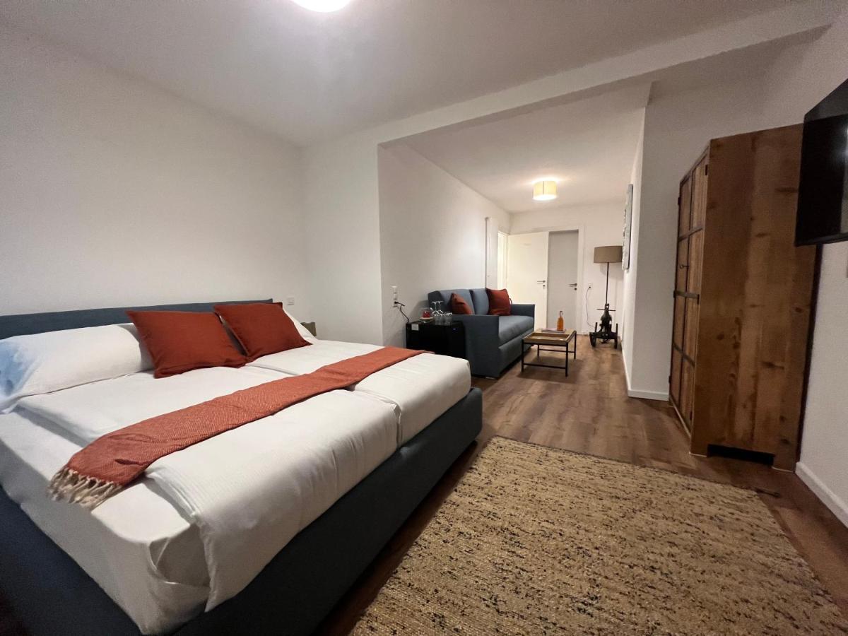 Grotto Del Pan Perdue Bed & Breakfast ลูกาโน ภายนอก รูปภาพ